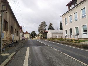 Řidiče čekají na hlavním tahu z Plzně na Tábor dopravní omezení, projedou kyvadlově