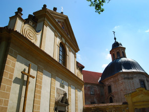 Tahákem letošní sezony památek budou v Plzeňském kraji kláštery Kladruby a Plasy