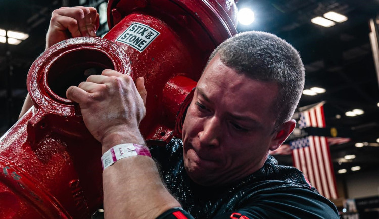 Liberecký hasič zazářil na Arnoldově soutěži a splnil si svůj sen. Za rok chce jet znova