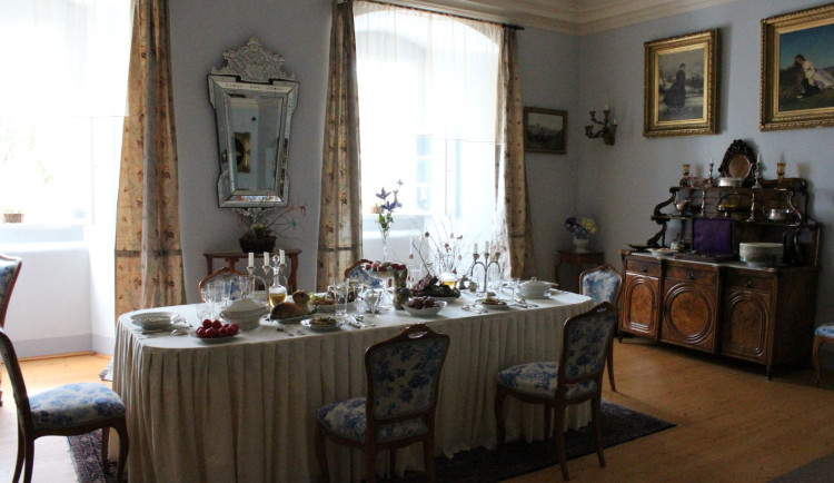 Lemberk zahajuje sezonu pod lešením, i tak se na zámek vrátí letos filmaři