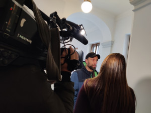 Dezinformátor Čermák dostal u soudu trest 5,5 roku vězení za propagaci a podporu terorismu