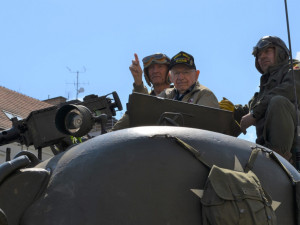 Velkolepé Slavnosti svobody se letos poprvé uskuteční bez veteránů z USA a Belgie