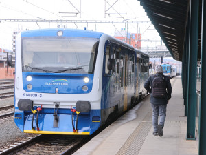 Cestující v oblasti Českého lesa se mohou těšit na moderní a komfortní vlaky Regionova