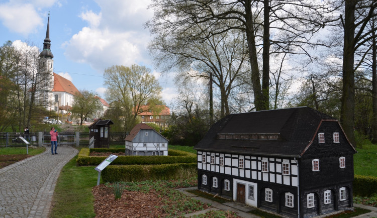 Tip na výlet: Park miniaturních podstávkových domů v Cunewalde