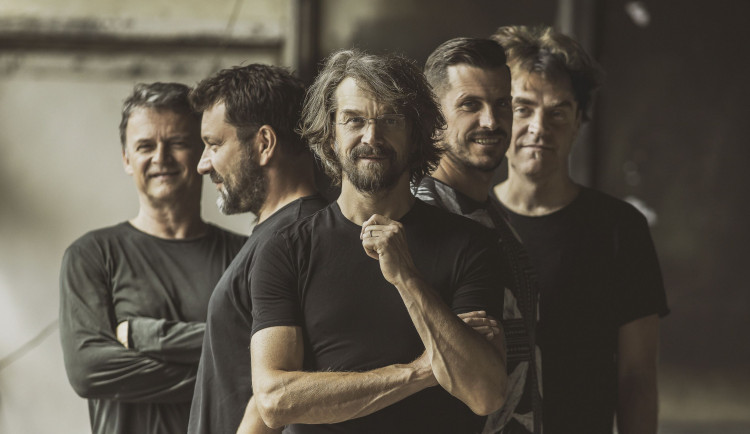 Dan Bárta & Illustratosphere přivážejí do Liberce tour Němá éra