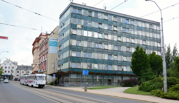 Chystá se přesun oddělení registru vozidel, z Uranu se odstěhuje v květnu