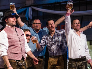 Oblíbený festival Treffpunt se vrací do Plzně již po deváté, nabídne bavorská piva, jídlo i hudbu