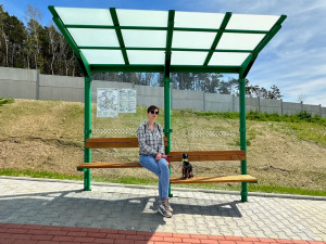 Bizarní lavička Pata a Mata pobavila celé Česko. Teď ale prošla úpravou, i když veřejnost byla proti