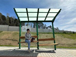 Bizarní lavička Pata a Mata pobavila celé Česko. Teď ale prošla úpravou, i když veřejnost byla proti