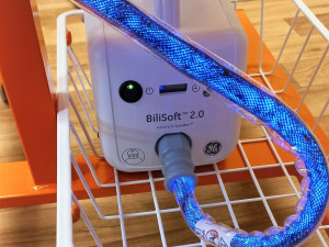 Nemocnice má nové přístroje, umožňující miminkům s nižší porodní hmotností a s žloutenkou být stále nablízku mamince