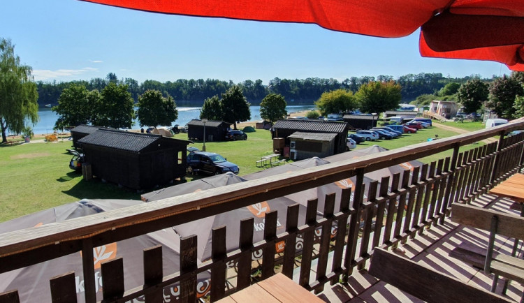 Kemp Keramika Hracholusky