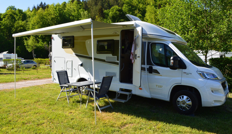 Kraj reaguje na zájem o cestování karavany, obcím nabízí podporu na budování nových stání