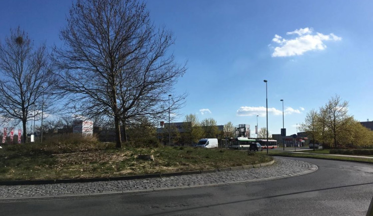 Příjezd do obchodního centra Olympia zkomplikuje rekonstrukce Písecké ulice, práce začnou zítra