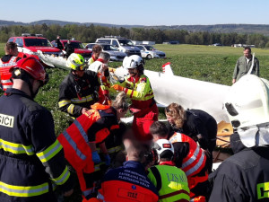 Během dvou dnů došlo už k druhé letecké nehodě, pilot ultralightu utrpěl těžká zranění