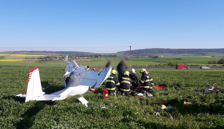 Během dvou dnů došlo už k druhé letecké nehodě, pilot ultralightu utrpěl těžká zranění