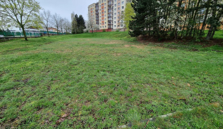 Více se zelení k relaxaci i herní prvky pro děti. Lidé z nejlidnatějšího obvodu promluvili do nové podoby Majakovského ulice