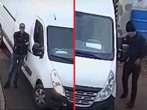 VIDEO: Kamera zachytila při akci dva neznámé pachatele, na místo činu přijeli v dodávce s kradenou značkou
