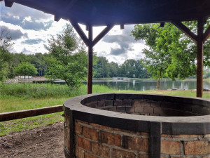 Oblíbené piknikové místo u Seneckého rybníka