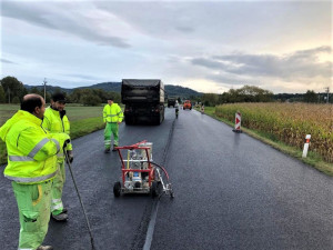 O prázdninách opraví silničáři v Plzeňském kraji více silnic než v minulých třech letech
