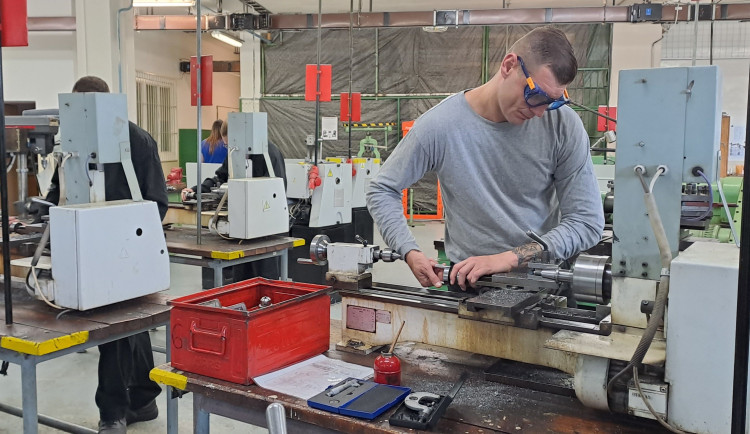 Odsouzení skládali závěrečné zkoušky na vězeňském učilišti. Všichni úspěšně