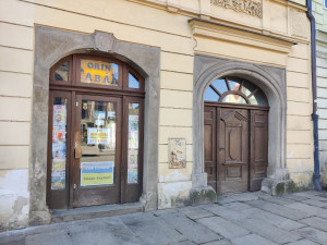 Více než třicet let tam stál Orin Tabák