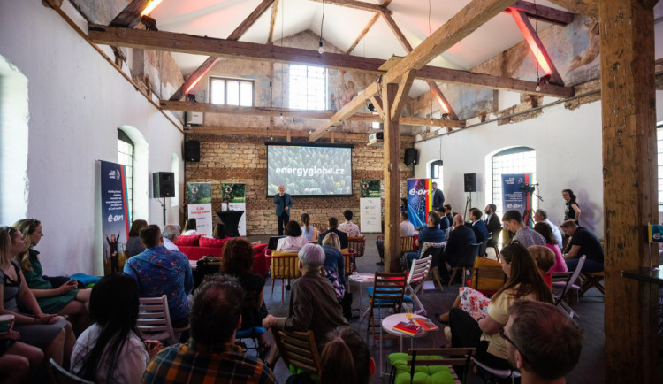 size4-16875254112269-2-soutez-eon-energy-globe-zna-sest-uchazecu-o-titul-nejlepsiho-ekologickeho-projektu