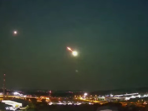 Extrémně jasný bolid ozářil nebe nad Plzeňským krajem, byl jasnější než Měsíc v úplňku