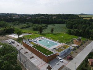 Horšovský Týn otevřel nový areál koupaliště za více než 100 milionů korun