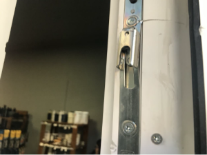 Takto řádil pachatel na mnoha místech