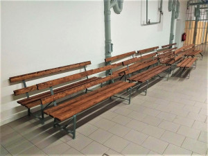 Skupina odsouzených osob z plzeňské věznice zvelebovala areál domova pro seniory