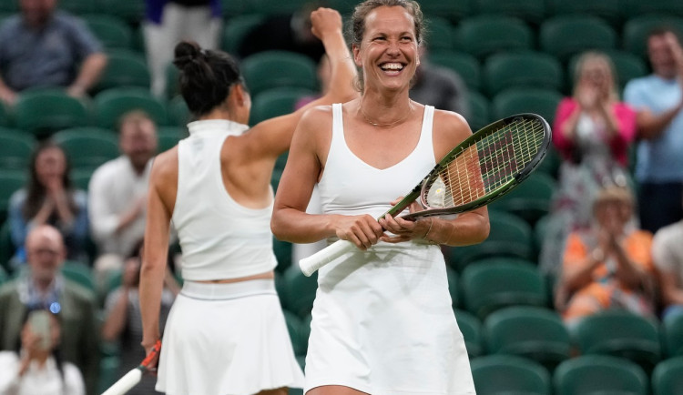Tahle pohádka má happy end, radovala se plzeňská rodačka Barbora Strýcová po wimbledonském triumfu