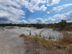 Nenáviděnou obří Bílou haldu se snad konečně podaří zlikvidovat. Na místě vznikne 16 stavebních parcel