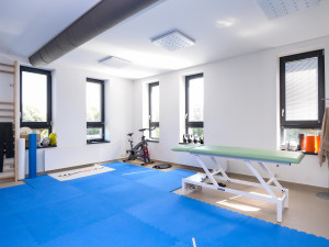 Poblíž stadionu plzeňské Viktorky postavilo město za 108 milionů korun zázemí pro mladé fotbalisty