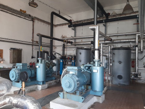 Šest vrstev ledu a 24 hodin zapnuté kompresory, příprava zimního stadionu je letos třikrát dražší než loni