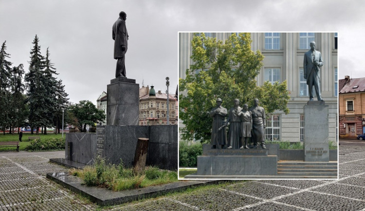 Lidé a psi umořili močením lípu, která rostla nad památníkem na náměstí T.G.M. Město ji muselo pokácet