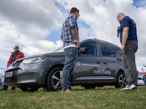 AUTOSHOW ve Staňkově přinese nejnovější modely i koncert Divokýho Billa