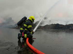 V Česku chybí 93 profesionálních hasičů, zájemce odrazují vysoké nároky a nepříliš dobré platové ohodnocení