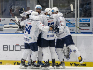 Plzeň doma porazila na úvod hokejové extraligy mistrovský Třinec 3:1 