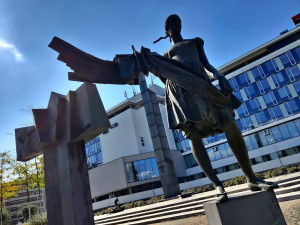 Odstranit, upravit, nebo nechat být? Město znovu řeší, co pomníkem československo-sovětského přátelství