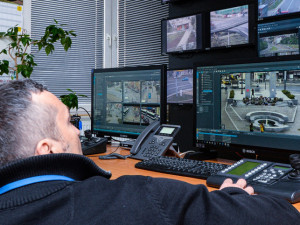 Odtud se dohlíží na bezpečnost v Plzni