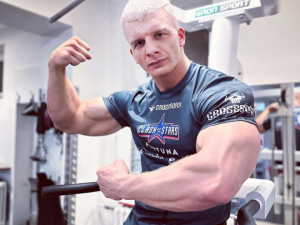 Influencer a zápasník z organizace Clash of the Stars si říká Patrik Žralok