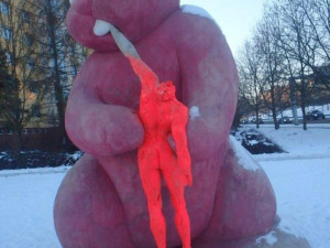 Králíka už v minulosti poškodili vandalové, foto: MO Plzeň 1