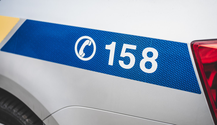 V práci boural s "ještěrkou". Muž pil a poté řídil i přes platný zákaz