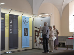 Příběh geniálního architekta Adolfa Loose a jeho plzeňskou tvorbu představuje výstava, která obletěla svět