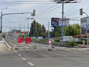 Končí ostře sledovaná oprava mostu Milénia. Doprava se na kapacitně nejvytíženější most vrátí 6. října