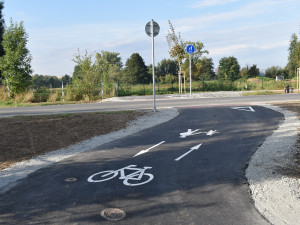 Cyklistům i pěším už slouží nová část trasy greenway Mže mezi ulicemi Pod Vinicemi a Radčická za 4,3 milionu