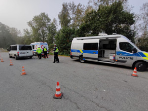 Při kontrole vozidel se policisté zaměřili i na měření emisí