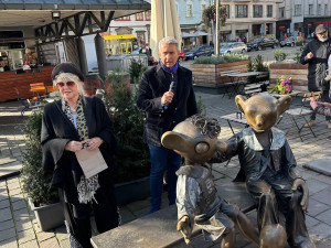 Lea Vivot společně s Romanem Jurečkem, předsedou Nadačního fondu Plzeň sobě
