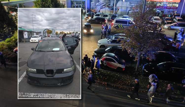 Rekordní tuningový sraz vynesl na pokutách desítky tisíc korun, jeden z řidičů dokonce přišel o svůj auťák