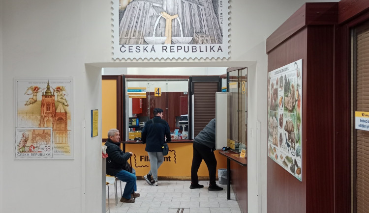 Milovníkům poštovních známek se v Plzni otevřel nový FilaPoint, teprve třetí v republice